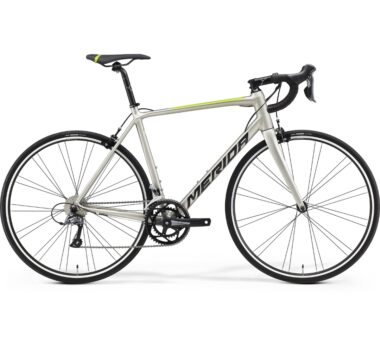 Merida carbon 2024 road bike